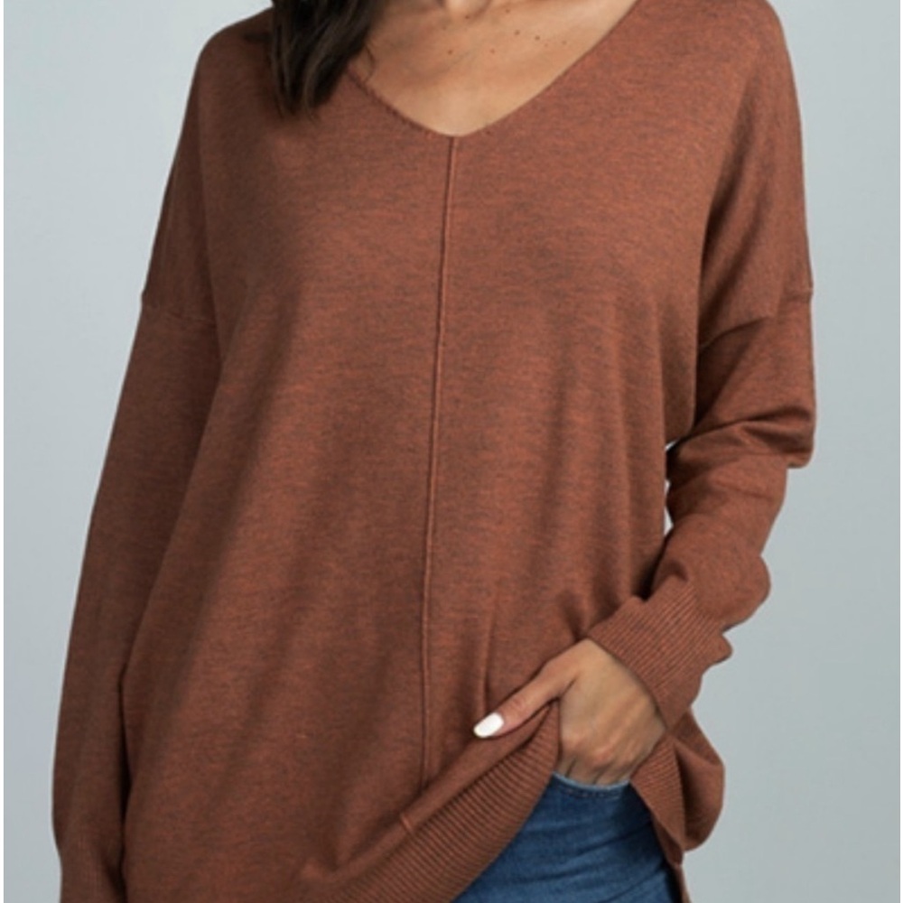 Dreamers by Debut Vneck sweater Sz. S/M